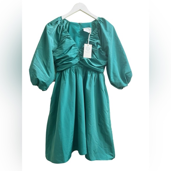 Hyacinth House Emerald Green Tuckernuck XS Ruched V-Neck Genevieve Mini Dress - Picture 2 of 11
